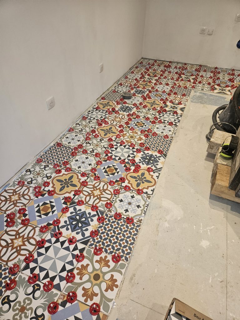 carrelage imitation carreaux de ciment colorés