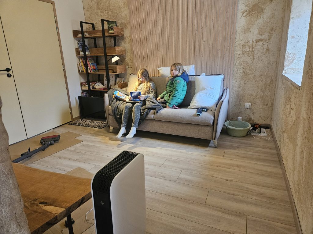 Salon, clic clac, tv